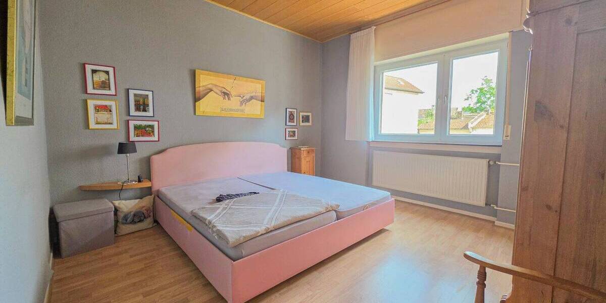 Mehrfamilienhaus, Wohnhaus Obertshausen - 9 Zimmer, 260 m&sup2;, 669.000&euro; | Angebot:26910519