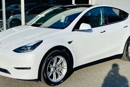 Tesla Model Y 99.551 km 29.750 &euro; Dieburg 64807