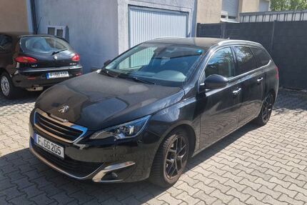 Peugeot 308 217.000 km 5.500 &euro; Frankfurt 65934