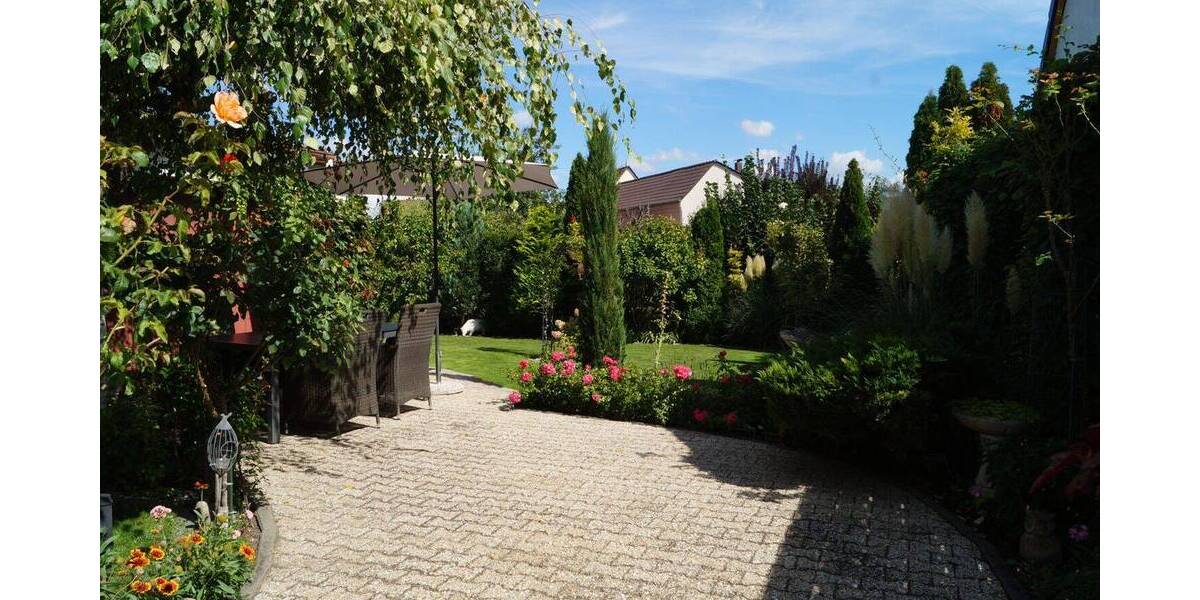 Einfamilienhaus Groß Gerau Groß-Gerau - 8 Zimmer, 193 m&sup2;, 798.000&euro; | Angebot:25814981