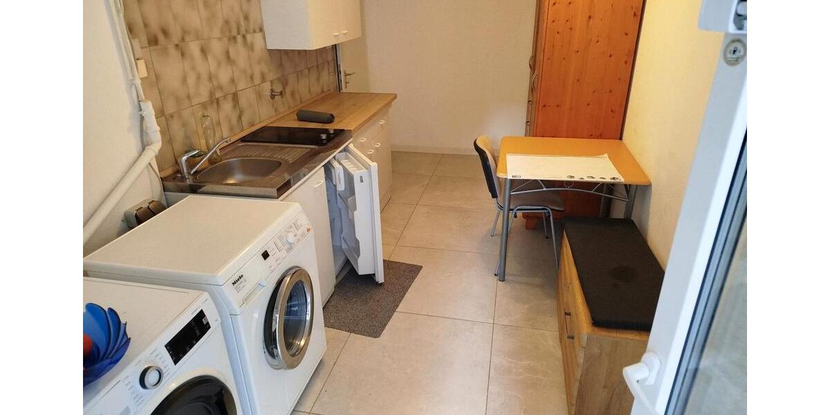 Etagenwohnung Frankfurt am Main Nordend Ost - 1 Zimmer, 37 m&sup2;, 660&euro; | Angebot:25292053