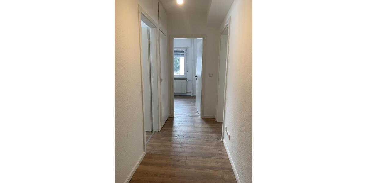 Erstbezug nach Sanierung: Moderne 3-ZKB mit Balkon in Frankfurt-Niederrad 3 zimmer