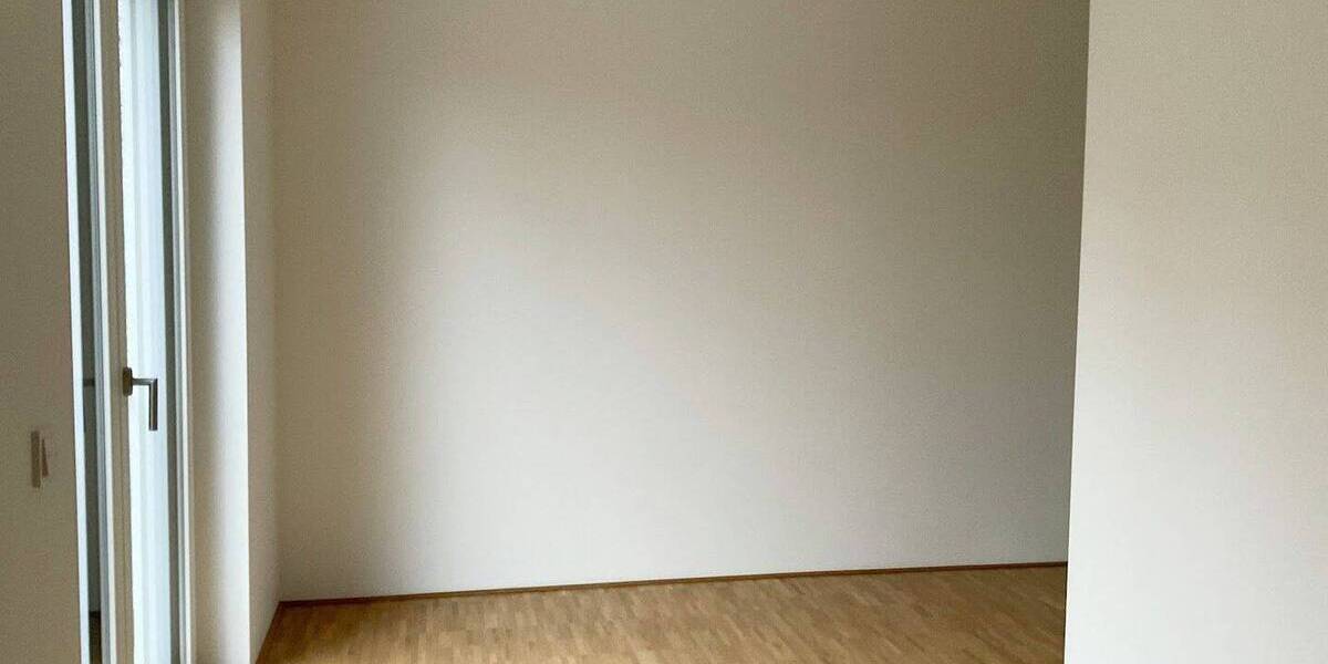 Etagenwohnung Bad Homburg vor der Höhe Ober-Eschbach - 4 Zimmer, 100 m&sup2;, 1.790&euro; | Angebot:26885939