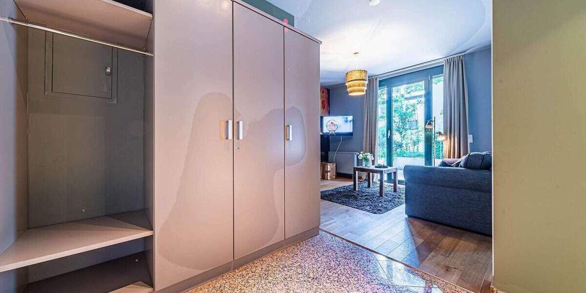 Etagenwohnung Frankfurt am Main Nordend-Ost - 2 Zimmer, 50 m&sup2;, 2.780&euro; | Angebot:25727281