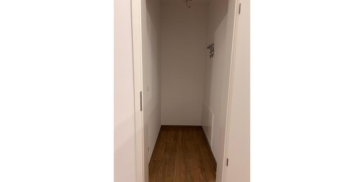 Erdgeschoßwohnung Frankfurt am Main Gallus - 2 Zimmer, 65 m&sup2;, 1.380&euro; | Angebot:26339672