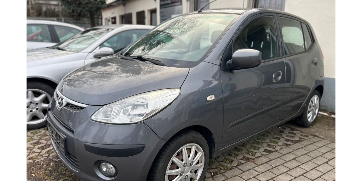 Hyundai i10 100.000 km 2.690 &euro; Mühlheim am Main 63165