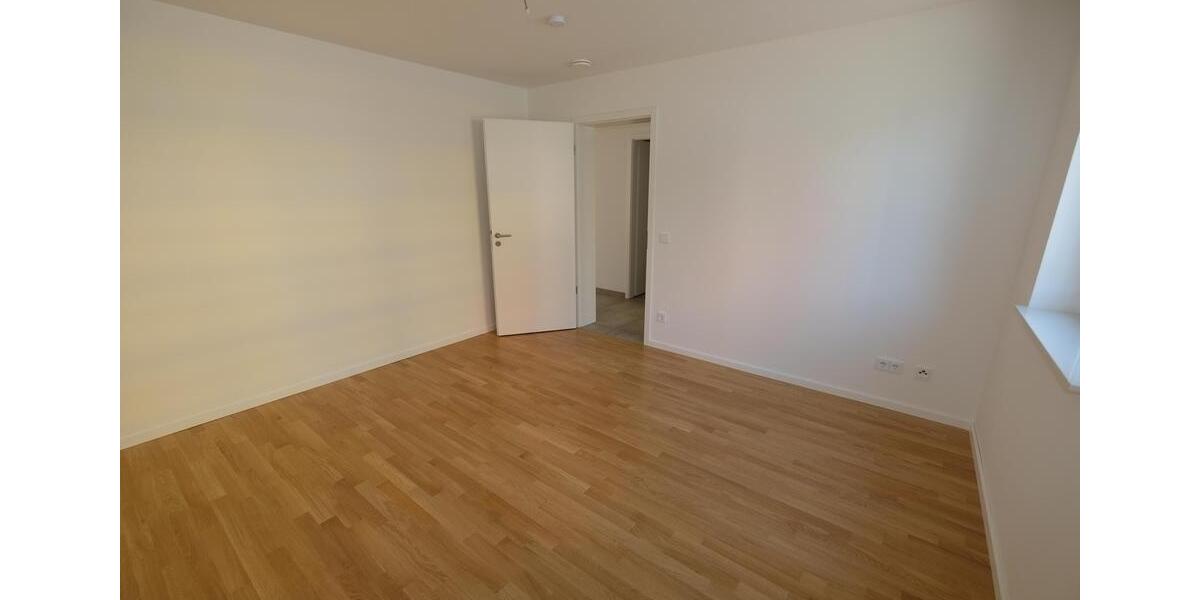 Etagenwohnung Frankfurt am Main Eschersheim - 2 Zimmer, 61 m&sup2;, 1.300&euro; | Angebot:25713304
