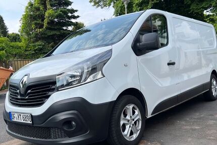 Renault Trafic 206.000 km 9.100 € Offenbach am Main 63075