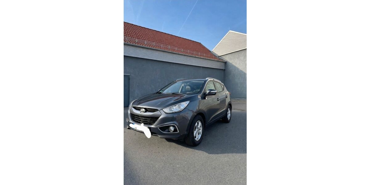 Hyundai ix35 302.000 km 3.800 &euro; Neu Anspach 61267