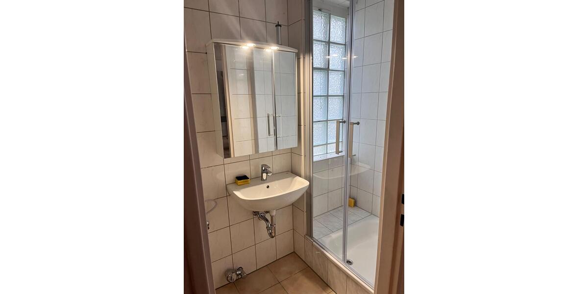 Etagenwohnung Frankfurt am Main Nord-Ost - 2.5 Zimmer, 60 m&sup2;, 830&euro; | Angebot:25658958