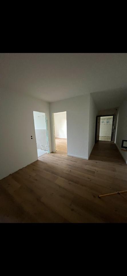 Erstbezug nach Sanierung 3-Zimmerwohnung mit EBK