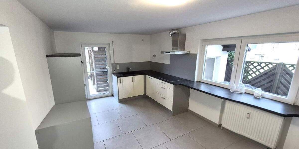 Etagenwohnung Rüsselsheim am Main Rüsselsheim - 3 Zimmer, 112 m&sup2;, 1.300&euro; | Angebot:25703564