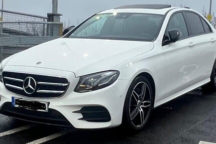 Mercedes E 220