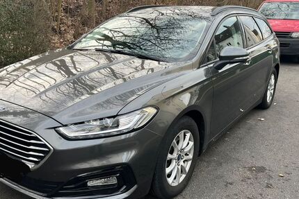 Ford Mondeo 121.000 km 11.900 &euro; Frankfurt am Main 60326