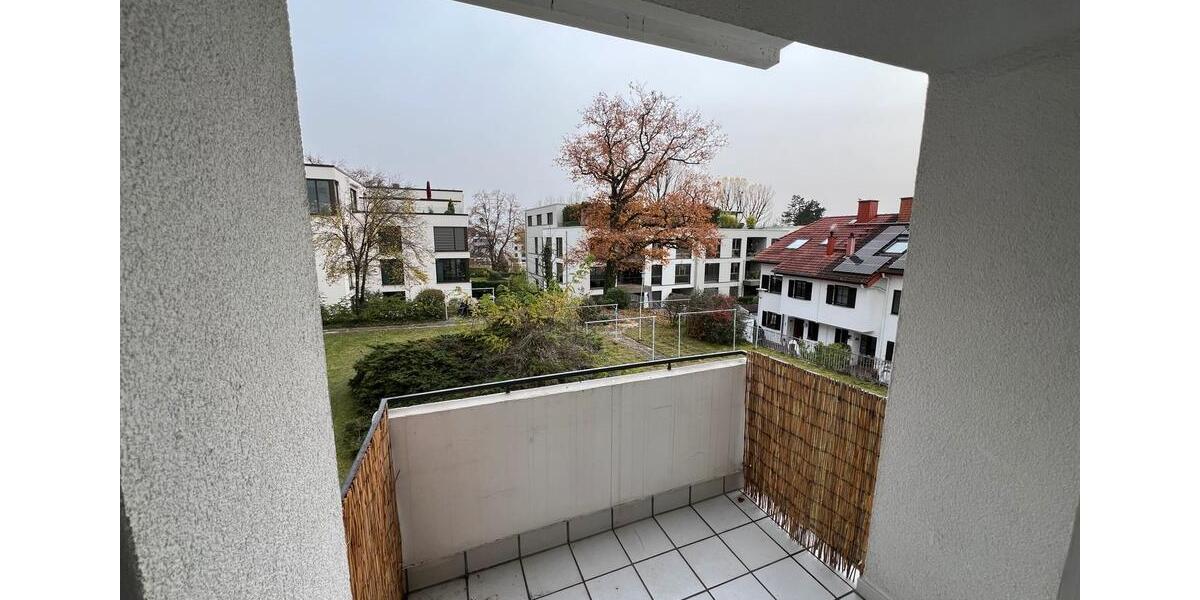 Top gelegene Wohnung in Bad Soden mit 2ZKB und TG Stellpatz 2 zimmer