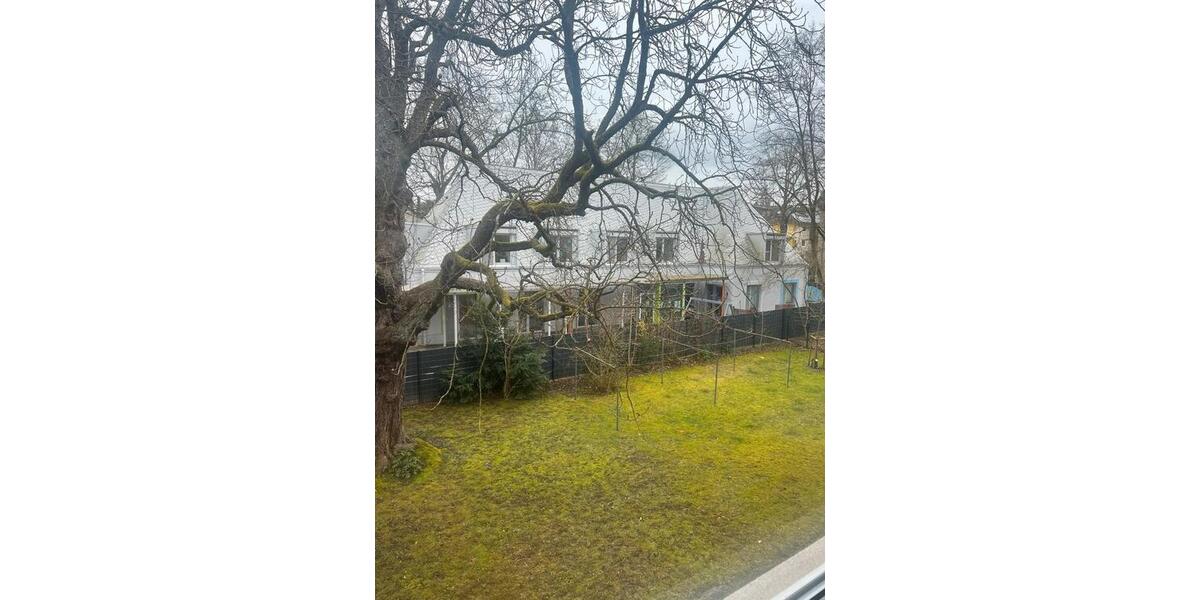 Etagenwohnung Frankfurt am Main Eschersheim - 2 Zimmer, 65 m&sup2;, 995&euro; | Angebot:25591329