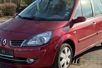 Renault Scenic 225.566 km 2.666 &euro; Rüsselsheim 65428
