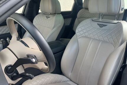 Bentley Bentayga 105.300 km 84.999 € Frankfurt 65933