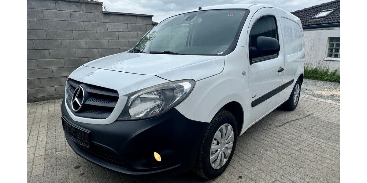 Mercedes-Benz Citan 199.214 km 5.900 &euro; Oberursel (bei Frankfurt am Main) 61440