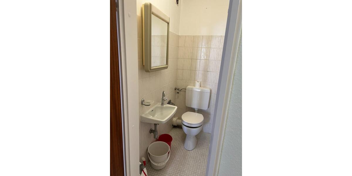 Helle 3 Zimmer Wohnung mit Balkon, EBK & S-Bahn nahe in Frankfurt 3 zimmer