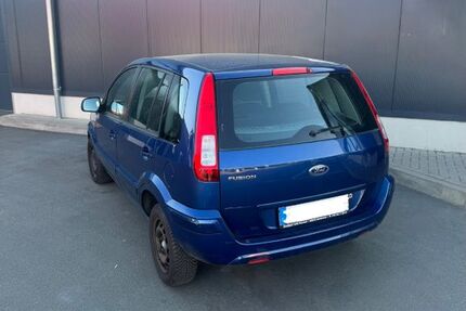 Ford Fusion 104.349 km 3.500 &euro; Schwalbach 65824