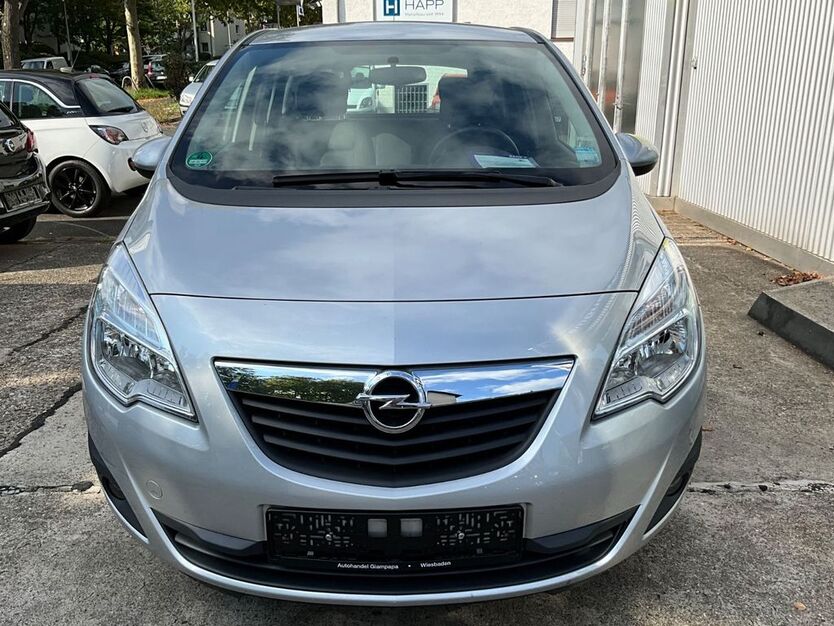 Opel Meriva 59.000 km 9.500 € Wiesbaden 65199