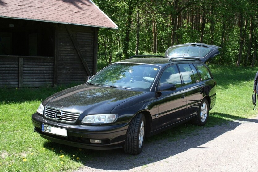Omega B Caravan