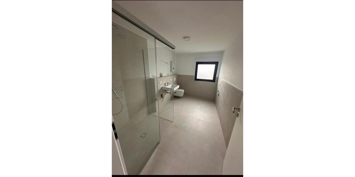 Etagenwohnung Weiterstadt - 4 Zimmer, 98 m&sup2;, 2.100&euro; | Angebot:25658962