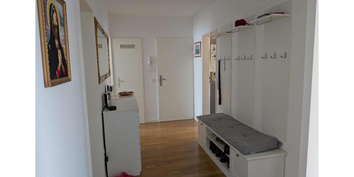 Etagenwohnung Frankfurt am Main Nied - 4 Zimmer, 87 m&sup2;, 1.500&euro; | Angebot:25297874