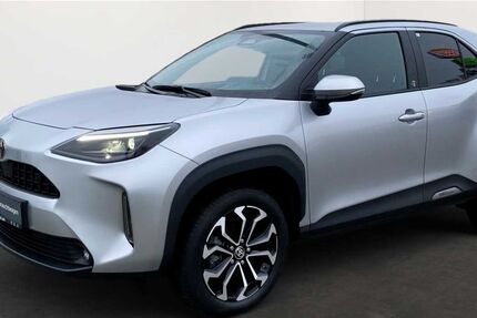 Toyota Yaris Cross 2.247 km 26.990 &euro; Eschborn 65760