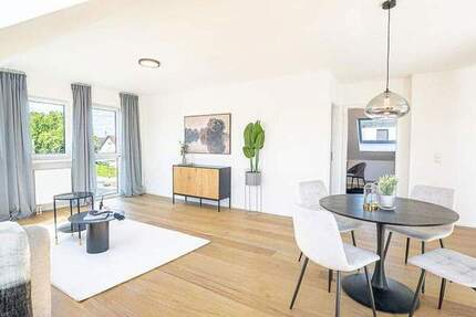 SCHMUCKSTÜCK IN OFFENBACH BÜRGEL**SOFORT BEZUGSFREI**ERSTBEZUG NACH MODERNISIERUNG 3 zimmer