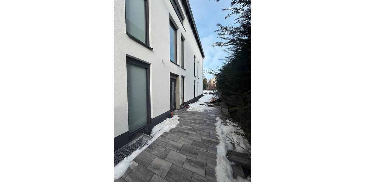 Etagenwohnung Karben - 3 Zimmer, 96 m&sup2;, 1.600&euro; | Angebot:25634095