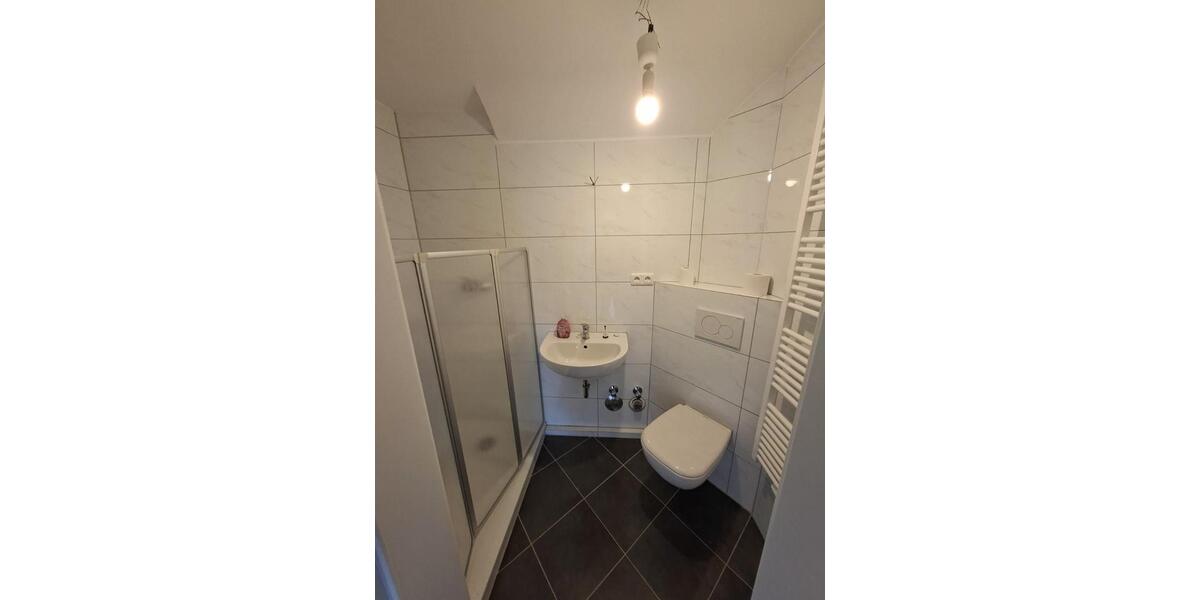 Dachgeschoßwohnung Hanau Groß-Steinheim - 4 Zimmer, 113 m&sup2;, 950&euro; | Angebot:26213449