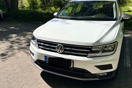 VW Tiguan 94.000 km 16.900 &euro; Schwalbach am Taunus 65824