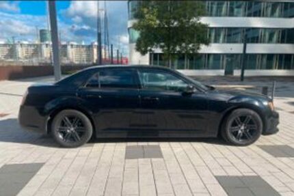 Chrysler 300C 193.460 km 9.999 &euro; Frankfurt 60327
