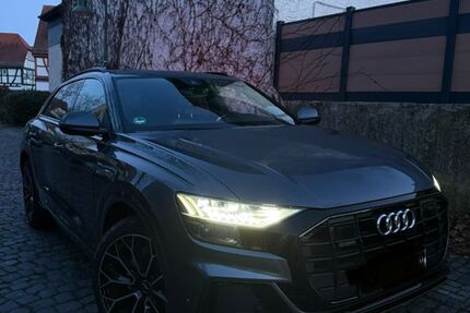 Audi Q8 180.000 km 46.000 &euro; Dietzenbach 63128