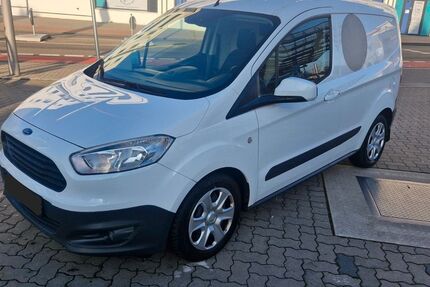 Ford Transit Courier 87.500 km 8.600 &euro; Hanau 63452