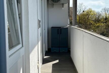Wohnung Frankfurt am Main Eschersheim - 2 Zimmer, 65 m&sup2;, 219.000&euro; | Angebot:26105137