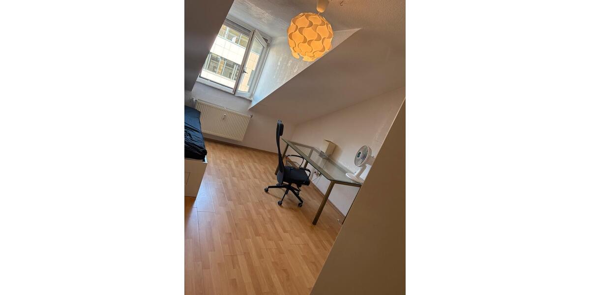 Etagenwohnung Frankfurt am Main Eschersheim - 1 Zimmer, 17 m&sup2;, 590&euro; | Angebot:26092231