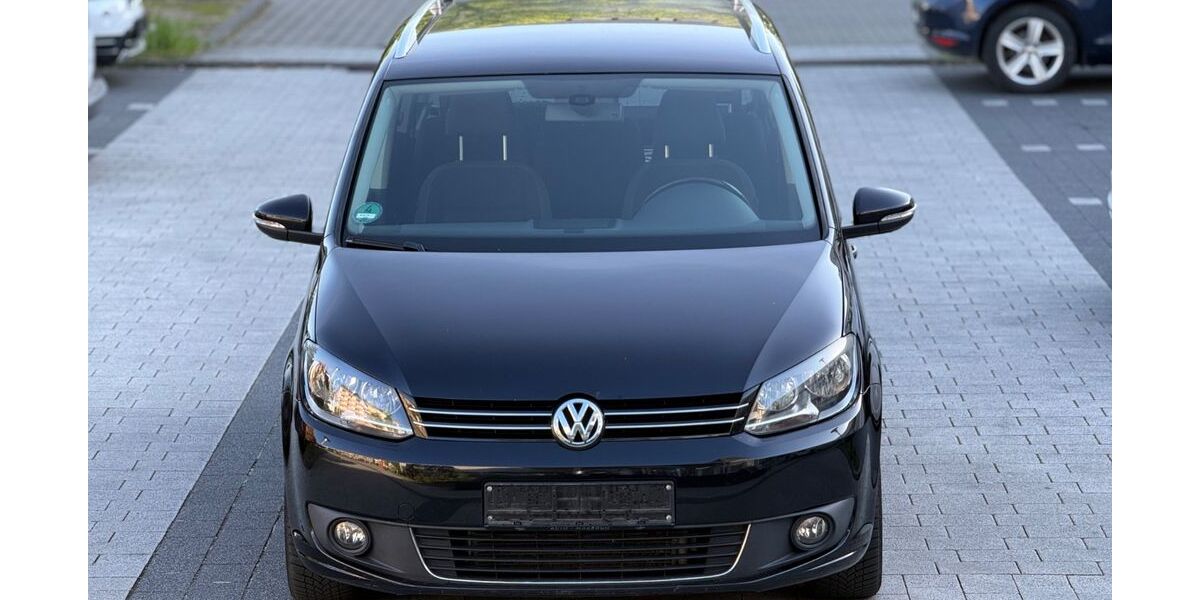 VW Touran 136.000 km 8.790 &euro; Offenbach am Main 63069