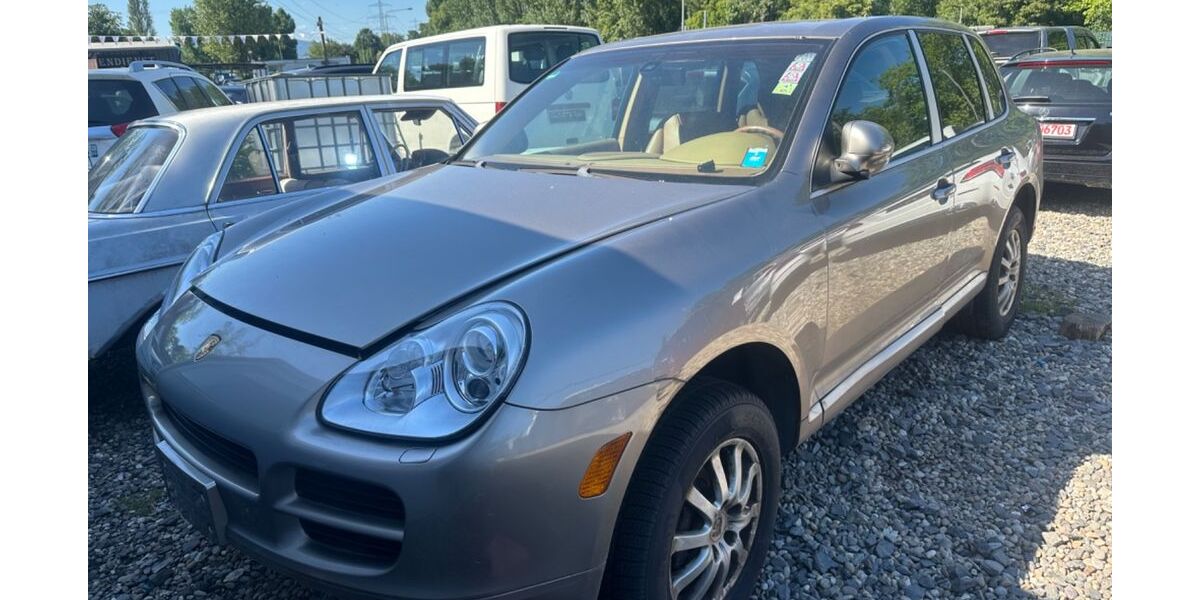 Porsche Cayenne 220.000 km 2.400 &euro; Frankfurt 60486