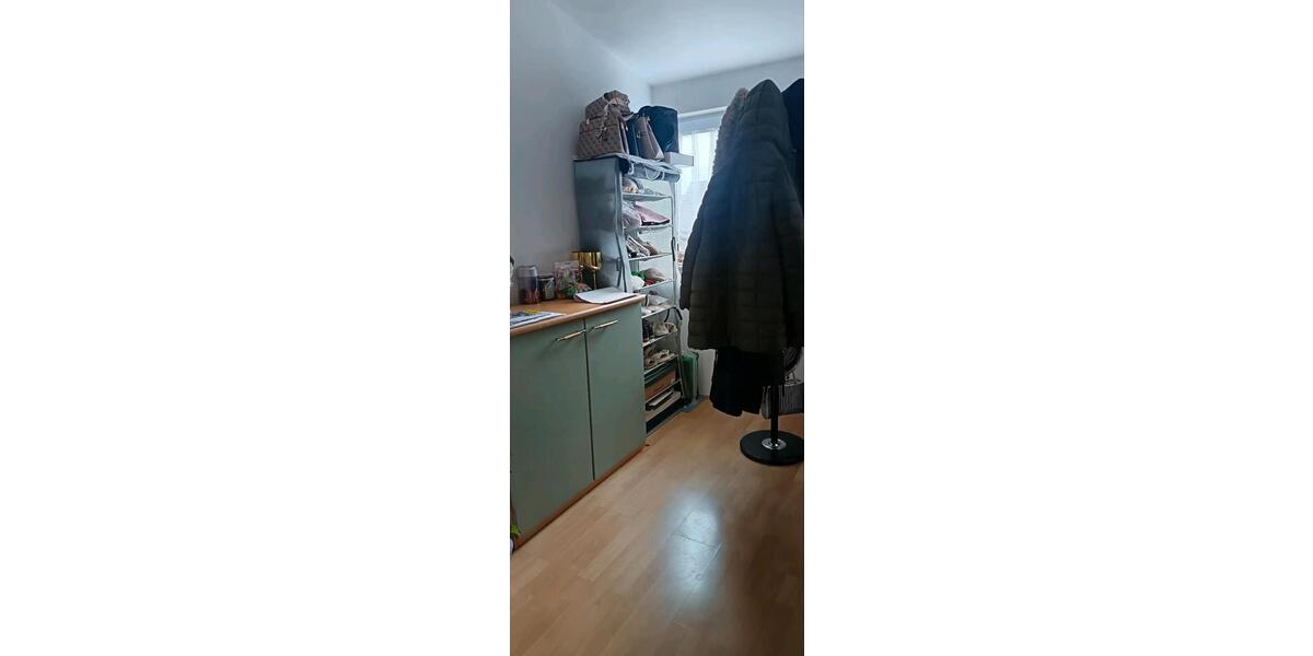 Dachgeschoßwohnung Frankfurt am Main Bonames - 2 Zimmer, 35 m&sup2;, 720&euro; | Angebot:26640411