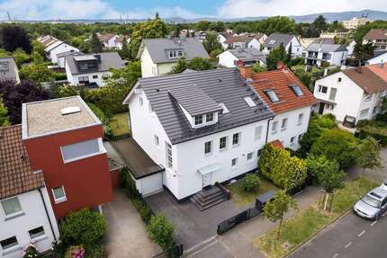 Haus zum Kaufen in Frankfurt am Main 1.790.000 € 345 m² 12 zimmer