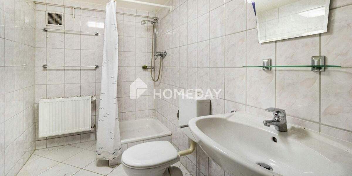 Reihenmittelhaus Frankfurt am Main Ginnheim - 8 Zimmer, 118 m&sup2;, 599.000&euro; | Angebot:25732761