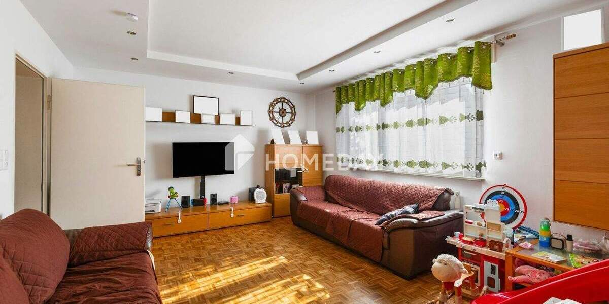 Mehrfamilienhaus, Wohnhaus Frankfurt Bonames - 9 Zimmer, 280 m&sup2;, 1.199.000&euro; | Angebot:25820181