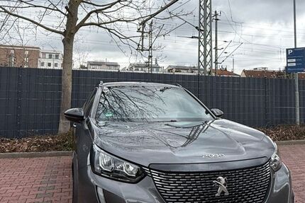 Peugeot 2008 19.000 km 17.500 &euro; Frankfurt am Main 60598
