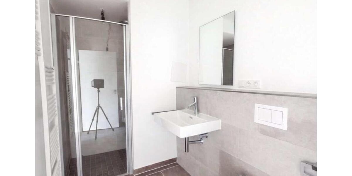 Etagenwohnung Frankfurt am Main Ostend - 1 Zimmer, 32 m&sup2;, 970&euro; | Angebot:25742271