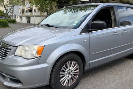 Lancia Voyager 166.717 km 8.950 &euro; Frankfurt am Main 60488