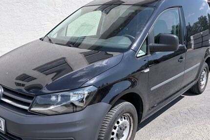 VW Caddy 154.000 km 5.999 &euro; Friedrichsdorf 61381