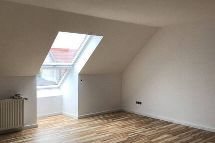 Wohnung Rödermark Ober-Roden - 2 Zimmer, 80 m&sup2;, 880&euro; | Angebot:25996666